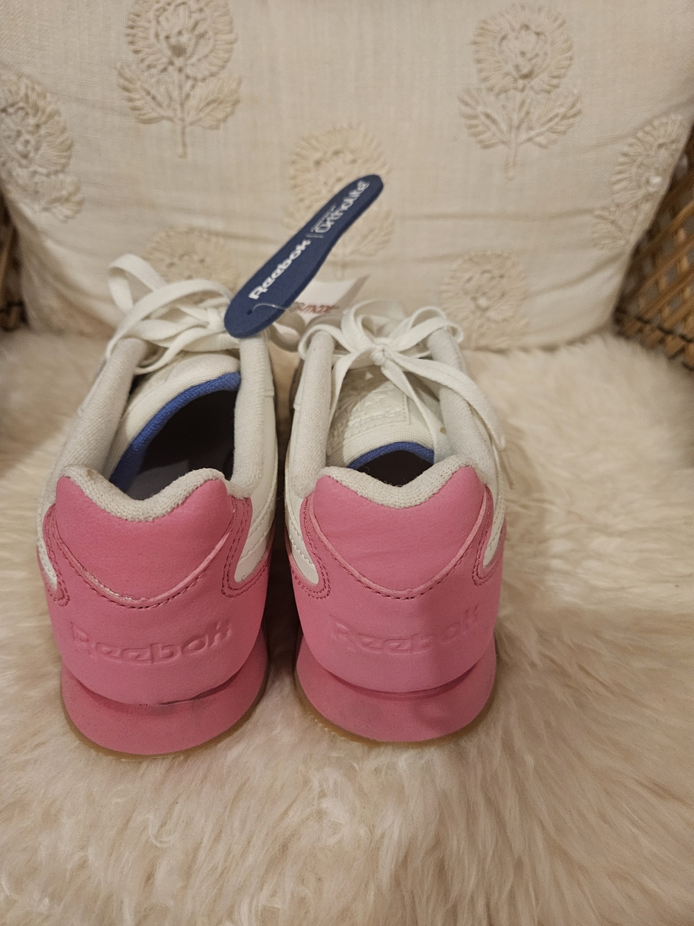 Reebok Women's White Athletic Shoes with Pink Heel & Blue Logo - Picture 3 of 5